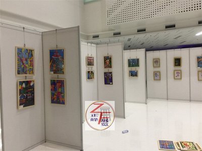 深圳展板解決方案 八棱柱展板出租、搭建與圖文設計一站式服務